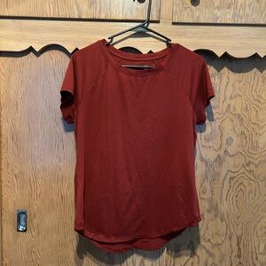 all motion workout t-shirt